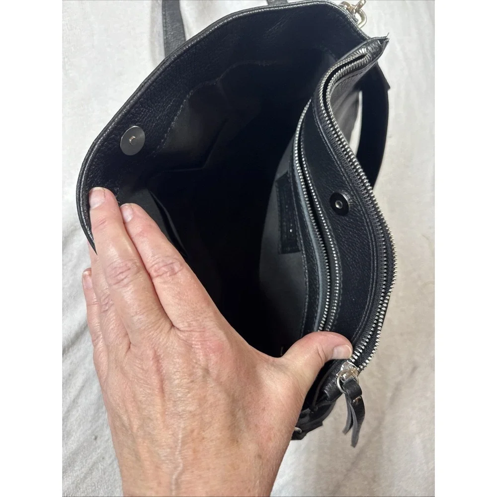 Viola Castellani Womens Black Pebble Italian Leather Hobo Bag‎